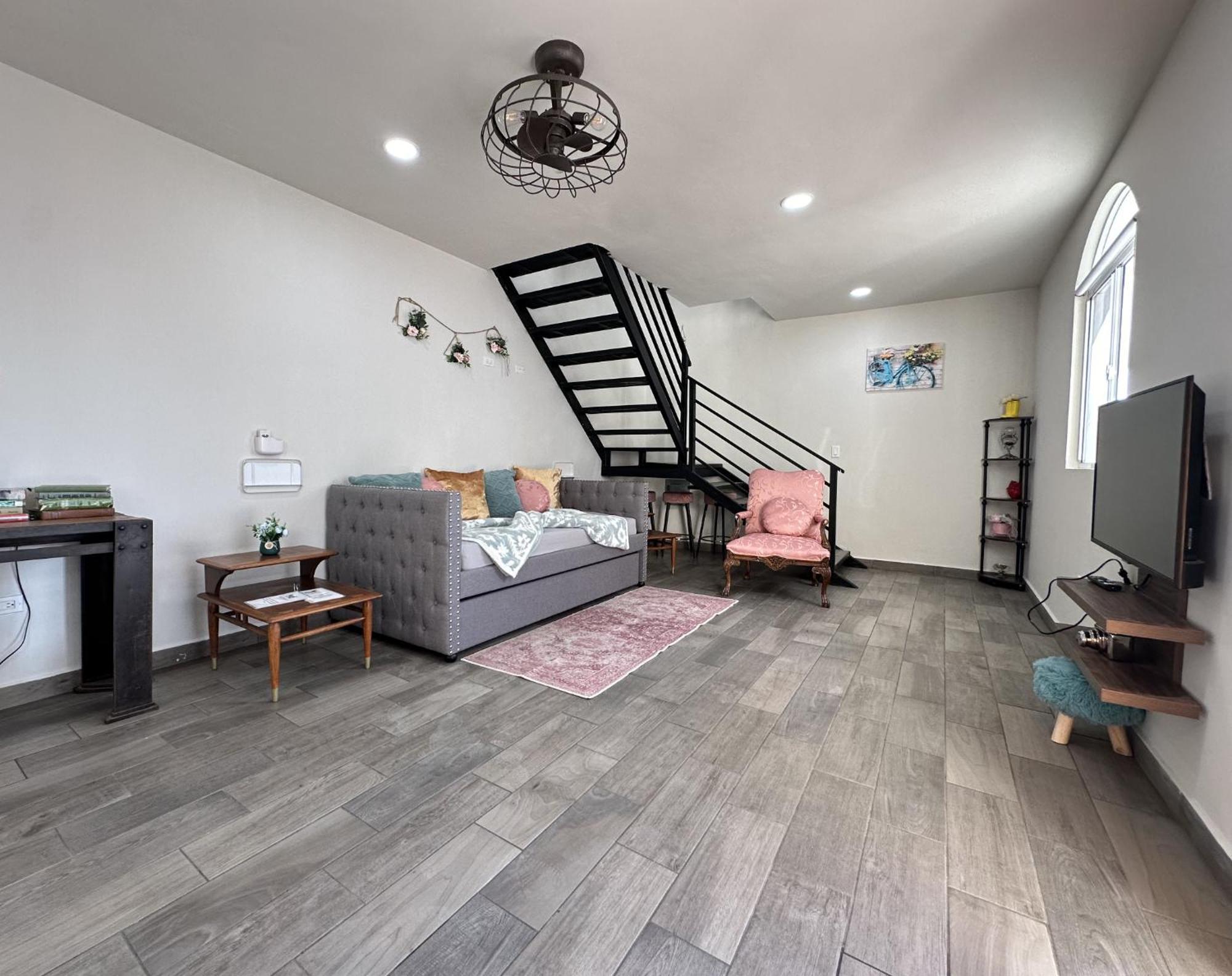 Las Mariposas Mini Suites 罗萨里托 外观 照片