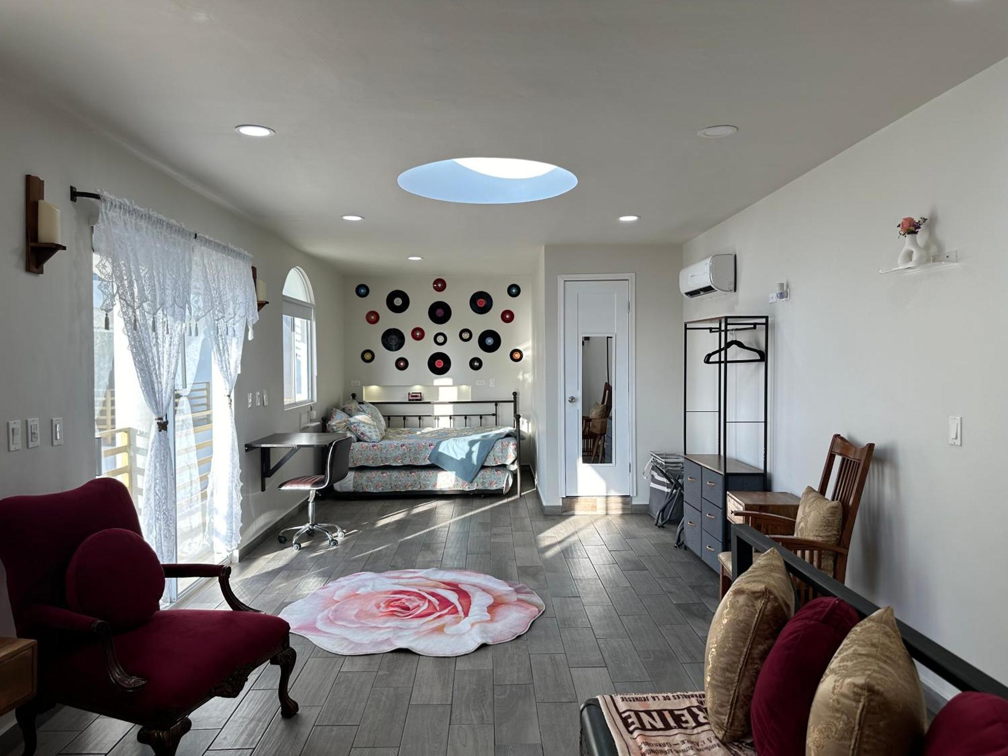 Las Mariposas Mini Suites 罗萨里托 外观 照片