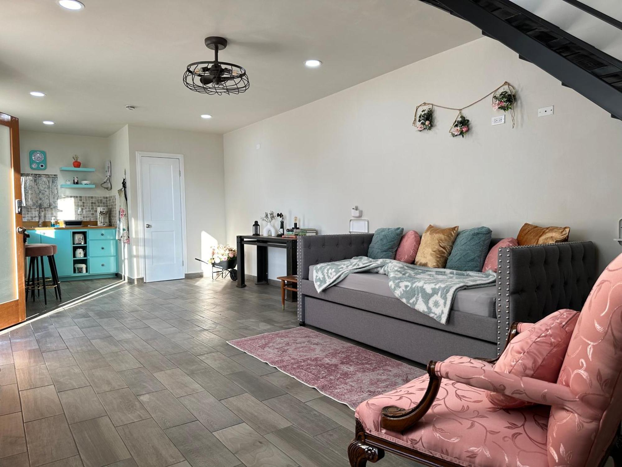 Las Mariposas Mini Suites 罗萨里托 外观 照片