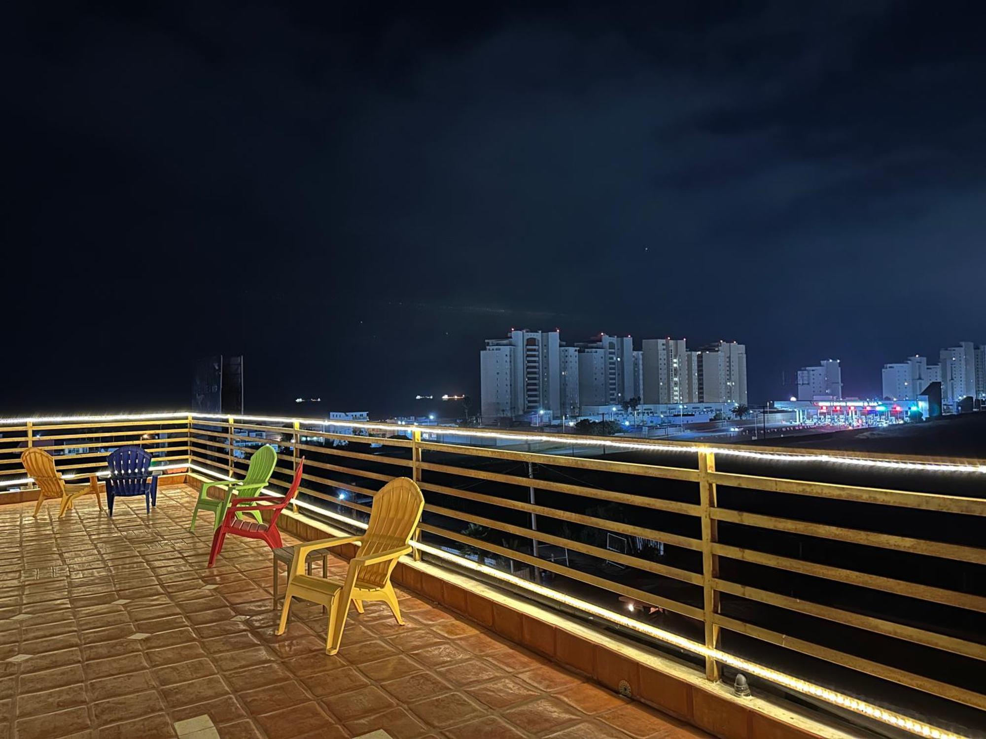 Las Mariposas Mini Suites 罗萨里托 外观 照片